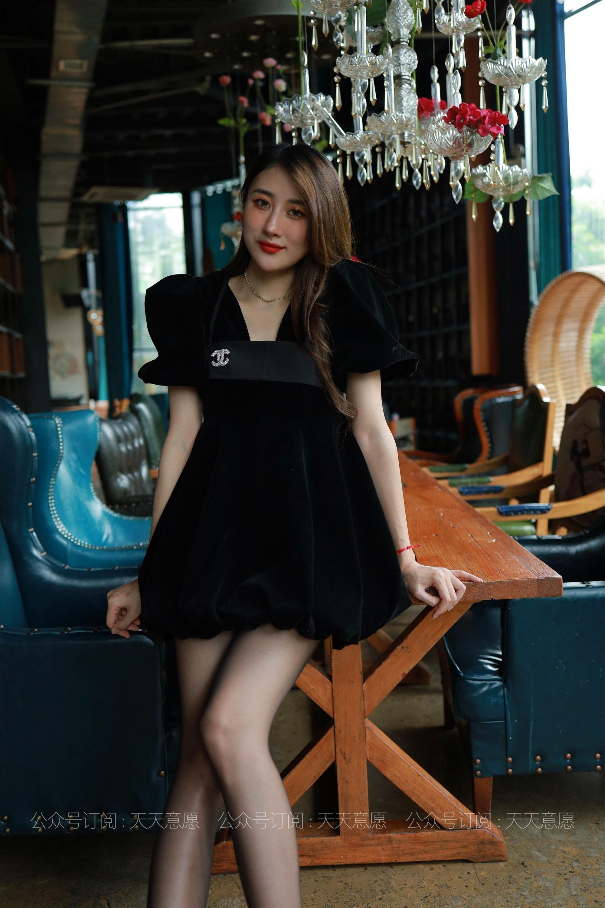 IESS异思趣向  2021.07.06 丝享家853：夏夏《长腿黑天鹅》